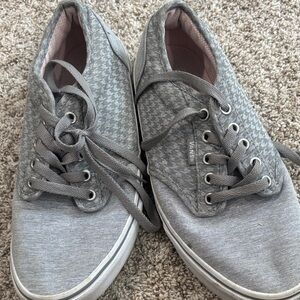 👟 3/$10 - Vans Gray Houndstooth Sneakers